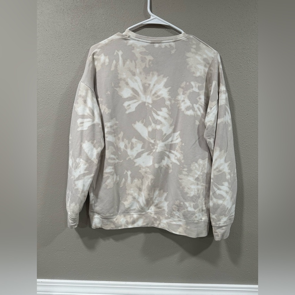 Athleta Willow Abalone Grey Long Sleeve - Picture 6 of 7